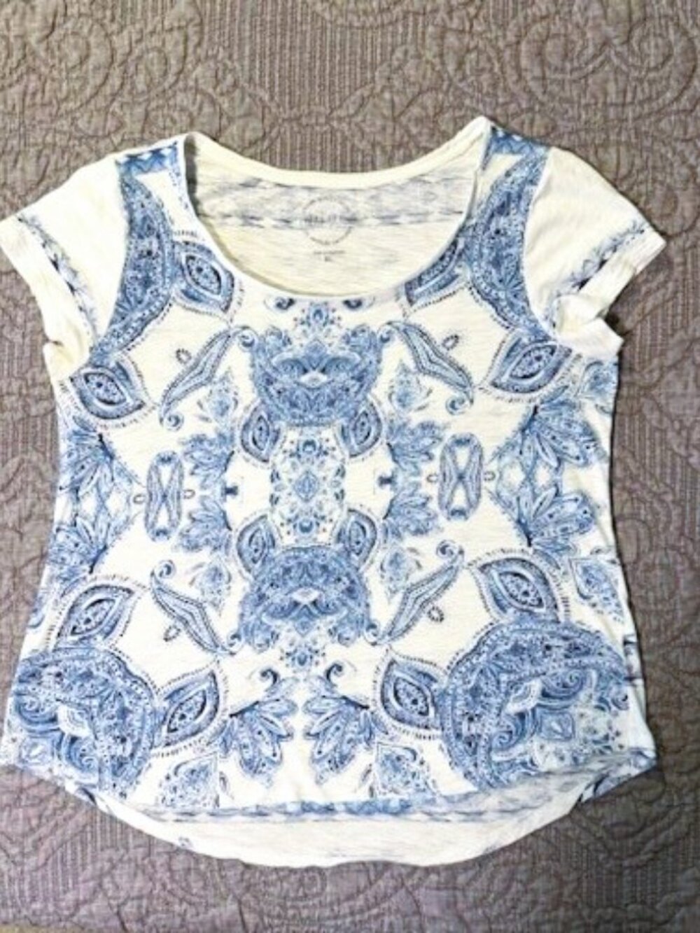 Lucky Brand T-Shirt